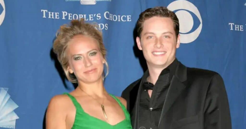 Discover Jennifer Landon Husband: Explore Jesse Lee Soffer - Actorz Net  Worth